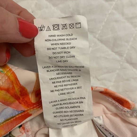 LUCKY BRAND floral print bikini top adjustable straps removable pads white sz 1X - Picture 10 of 14